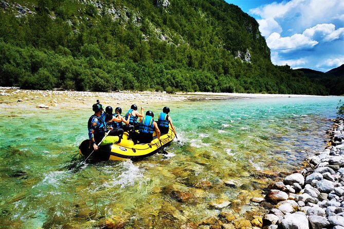 Adventure Rafting on Emerald River with Free Photos - Meeting the team at the base in Čezsoča