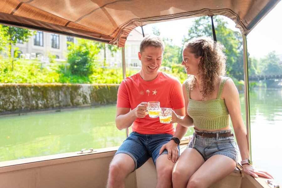 BEER WAY Ljubljana: Boat & Craft Beer Tasting Tour - Dragon Bridge and Cobbler’s Bridge