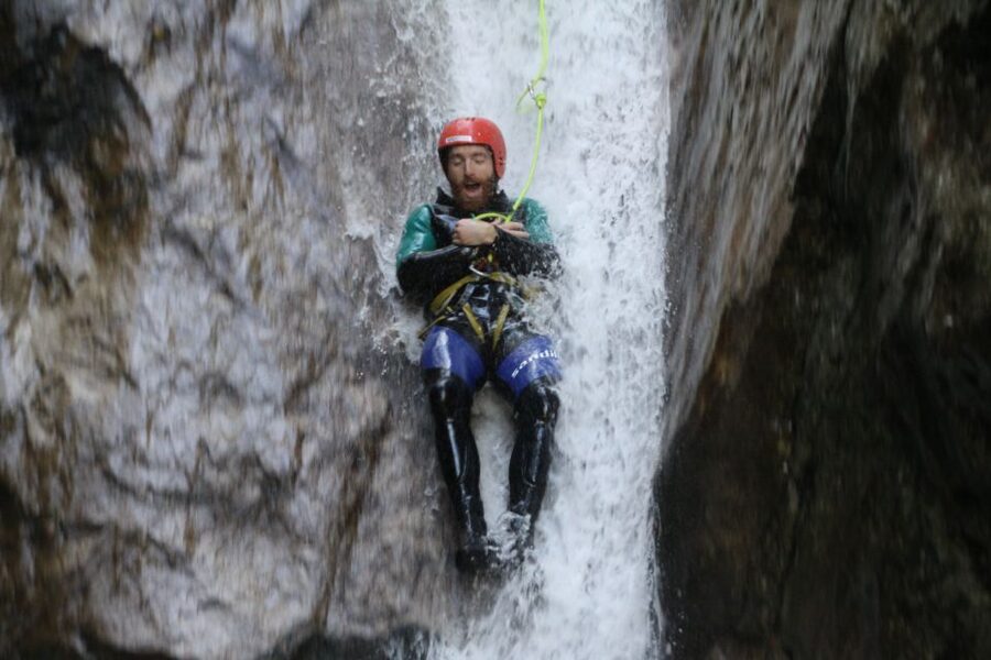 Bovec: Exciting Canyoning Tour in Sušec Canyon - Who should book this canyoning trip?