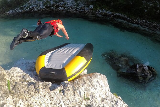 CLASSIC RAFTING on Soča river - The snack and return to Kobarid