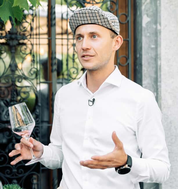 Eat & Drink Ljubljana Food Tour by Sigismundi - Traditional Slovenian dishes with a modern touch