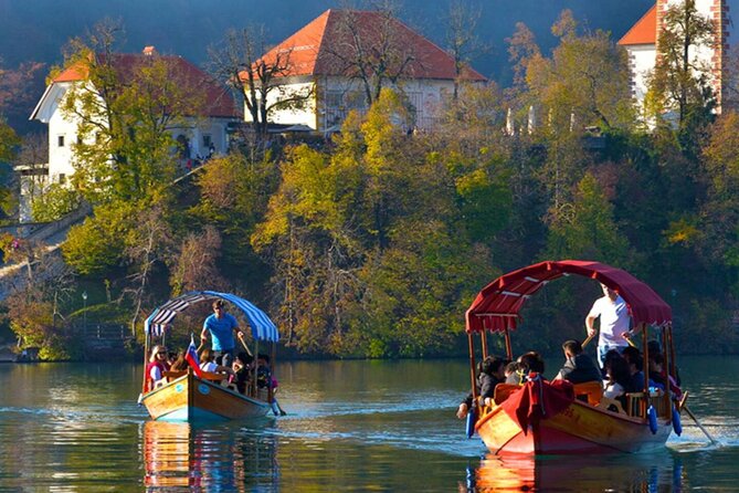 Enjoy the boat ride on Lake Bled and Castle - Why Lake Bled works well as a half-day trip