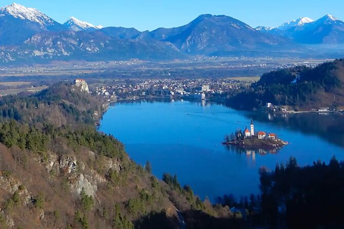 Enjoy the boat ride on Lake Bled and Castle - What the guide adds to the day