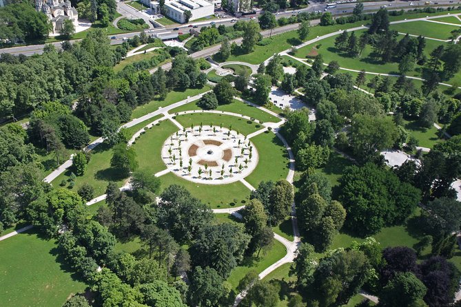 Exploring Ljubljana by Bicycle - What the guides add to the ride