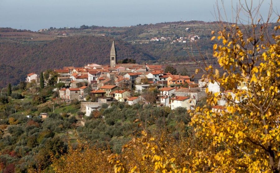 From Koper: Piran Riviera & Local Flavors - The drive from Koper toward Izola