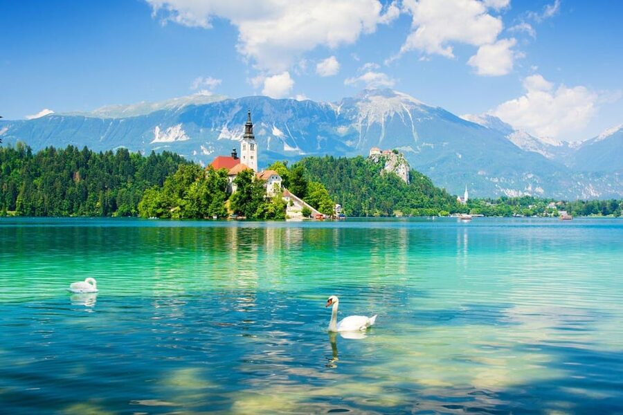 From Ljubljana: Lake Bled Day Tour - Bled Castle And The Best Early View