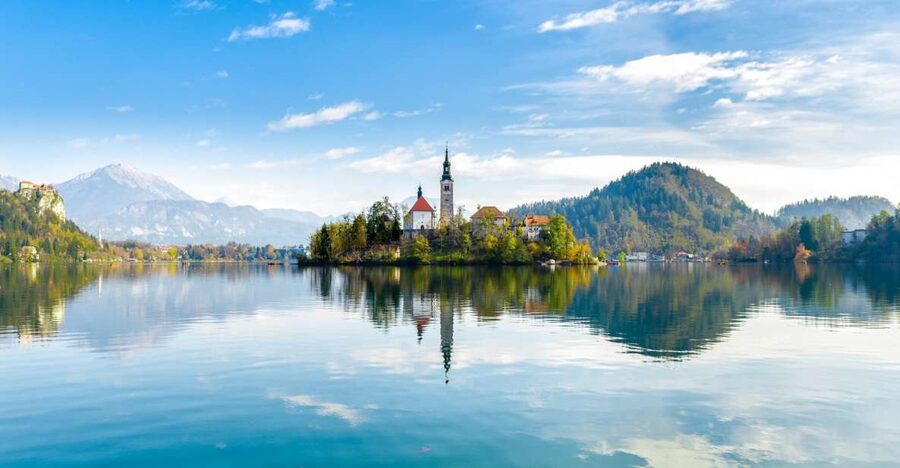 From Ljubljana: Lake Bled & Postojna Cave with Entry Tickets - Predjama Castle: a dramatic one-hour stop
