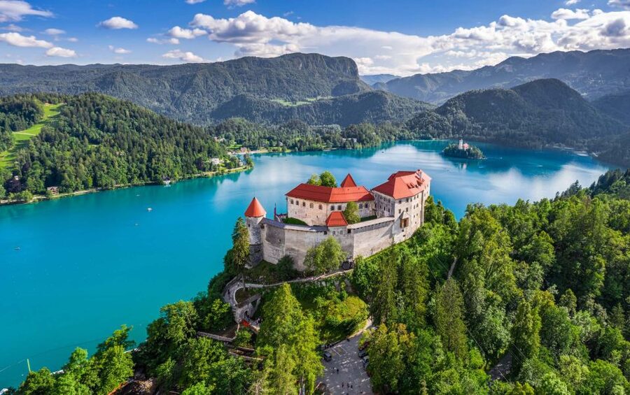 From Ljubljana: Postojna Cave, Predjama Castle and Lake Bled - Why this long day works from Ljubljana