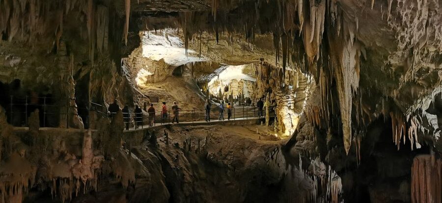 From Ljubljana: Postojna Cave & Predjama Castle Guided Trip - Why the small group changes the day
