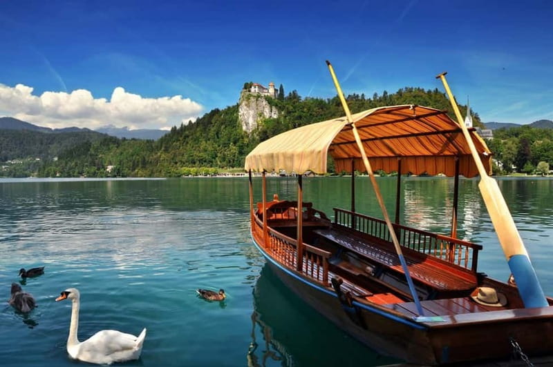 From Zagreb: Ljubljana and Lake Bled Day Trip - Bled Castle: pay for the panorama