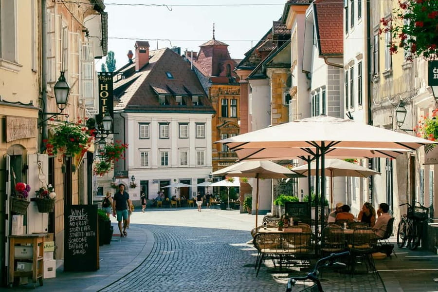 From Zagreb: Ljubljana and Lake Bled Private Day Tour - Swimming, walking, and the Bled Cream Cake