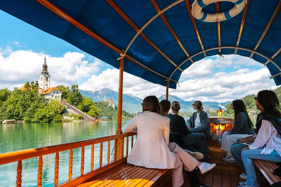 From Zagreb: Ljubljana and Lake Bled Tour - The road to Lake Bled