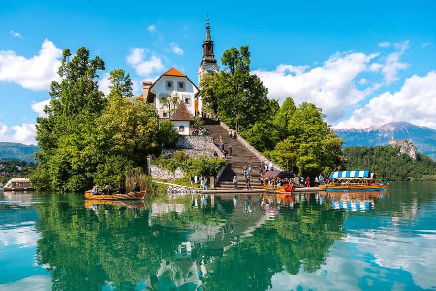 From Zagreb: Ljubljana and Lake Bled Tour - What the day feels like in practice