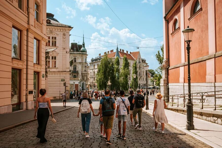 From Zagreb: Ljubljana, Postojna Cave & Predjama Castle Tour - The guide can make or break a long tour