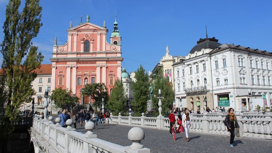 Full-Day Best of Slovenia Tour from Zagreb - What the $247 price really covers