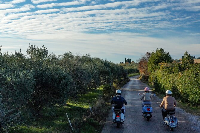 Half Day Vespa Countryside Tour and Tastings in Istria - A local konoba lunch with Istrian flavors