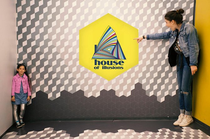 House of Illusions Ljubljana Entrance Ticket - How the self-guided visit works