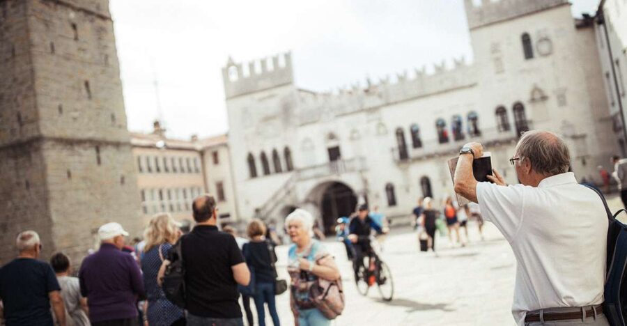 Koper Stroll & Taste - Cobbler Street and the stories underfoot