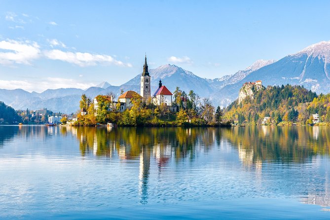 Lake Bled and Bohinj with Savica waterfall included - Key points before you book