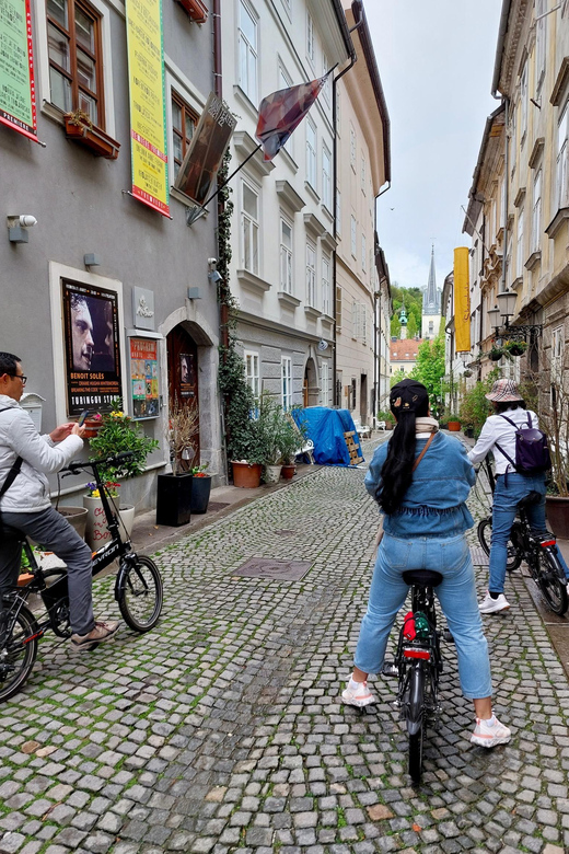 Ljubljana by E-Bike: Guided City Highlights Tour - Is $84 a fair price?