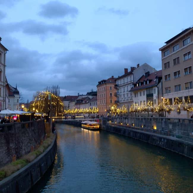 Ljubljana: Private Guided City Tour - Key points at a glance