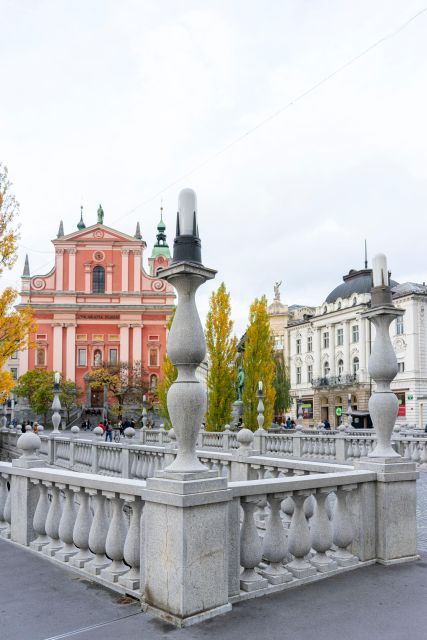 Ljubljana: UNESCO cultural heritage tour - Starting at Krekov trg beside the castle funicular