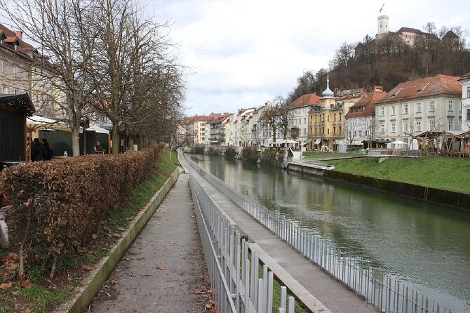 Ljubljana Walking Tour: Explore Top Sights & Hidden Gems - Why this short Ljubljana walk works well