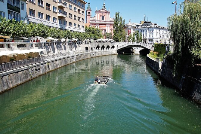 Ljubljana Walking Tour: Explore Top Sights & Hidden Gems - Robbov vodnjak begins with Ljubljana’s river gods