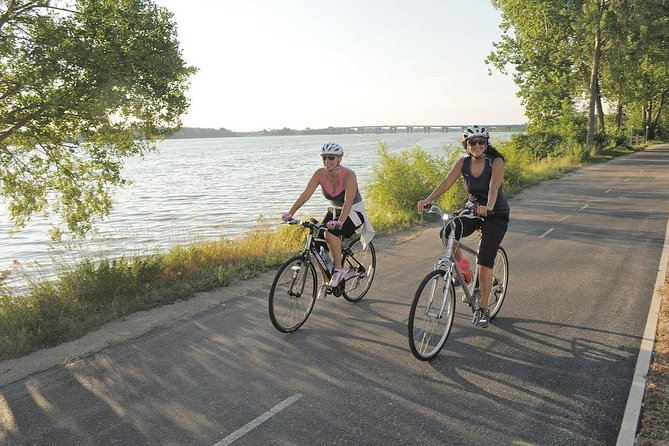 Parenzana Trail Biking Experience from Koper - From the trail to Piran and the tasting table