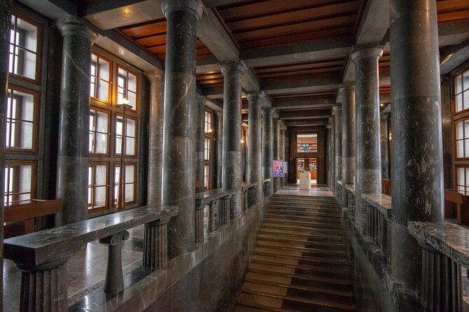 Plečnik's Ljubljana -UNESCO heritage- A walk among architect Plecnik's creations - Križanke: a final stop with theatrical character