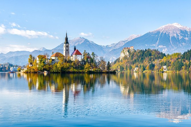 Postojna cave, Predjama castle and Lake bled from Ljubljana - Why this makes sense from Ljubljana