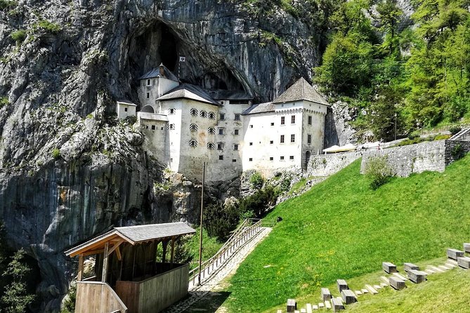 Postojna cave, Predjama castle and Piran tour from Ljubljana - Who should book this tour?