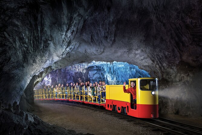 Postojna Cave, Predjama Castle and Piran with tickets included - Weather and cancellation details