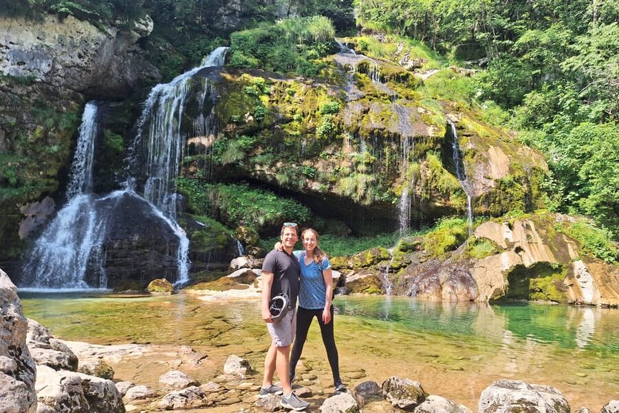 Private E-bike tour Soča valley: The ultimate explorer - The Great Soča Gorge: a powerful first river stop