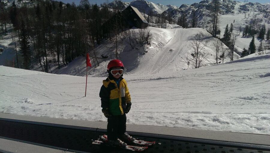Skiing with Instructor: Vogel Ski Center from Bled - The first lesson: equipment, balance, and sliding