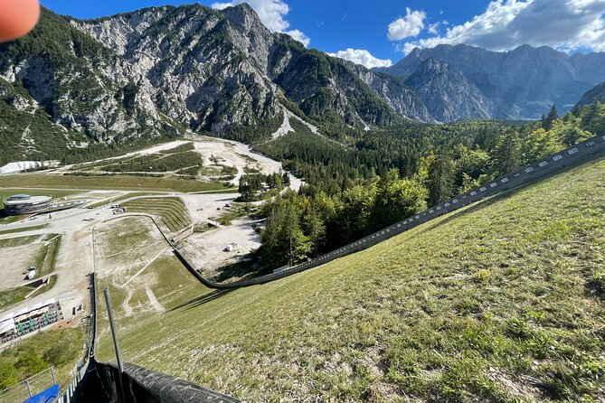 Slo classic: Bled, Kranjska Gora, Planica, Peričnik (group of 4) - Lake Jasna: clear water and mountain views