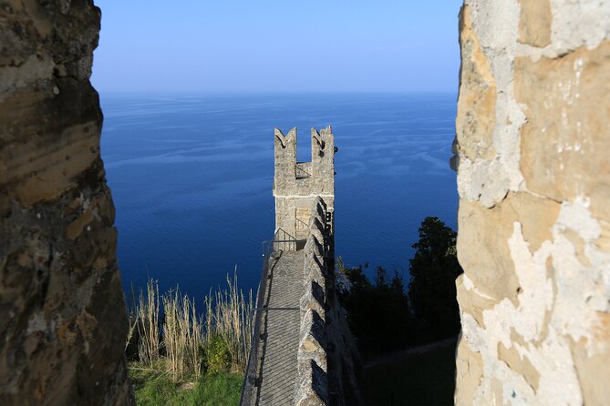 Slovenian coast Koper, Izola, Piran - Parenzana electric biking tour from Koper - The Parenzana finish through two tunnels