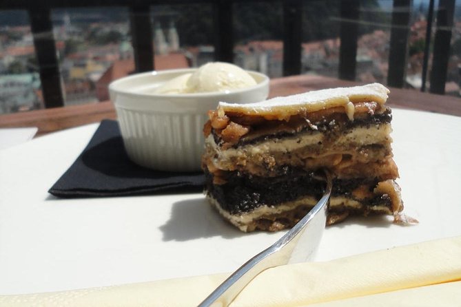 Slovenian culinary experience in Ljubljana - small group - tour - Triple Bridge and the Old Town opening